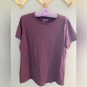 Women’s Reebok XL Tee Shirt EUC